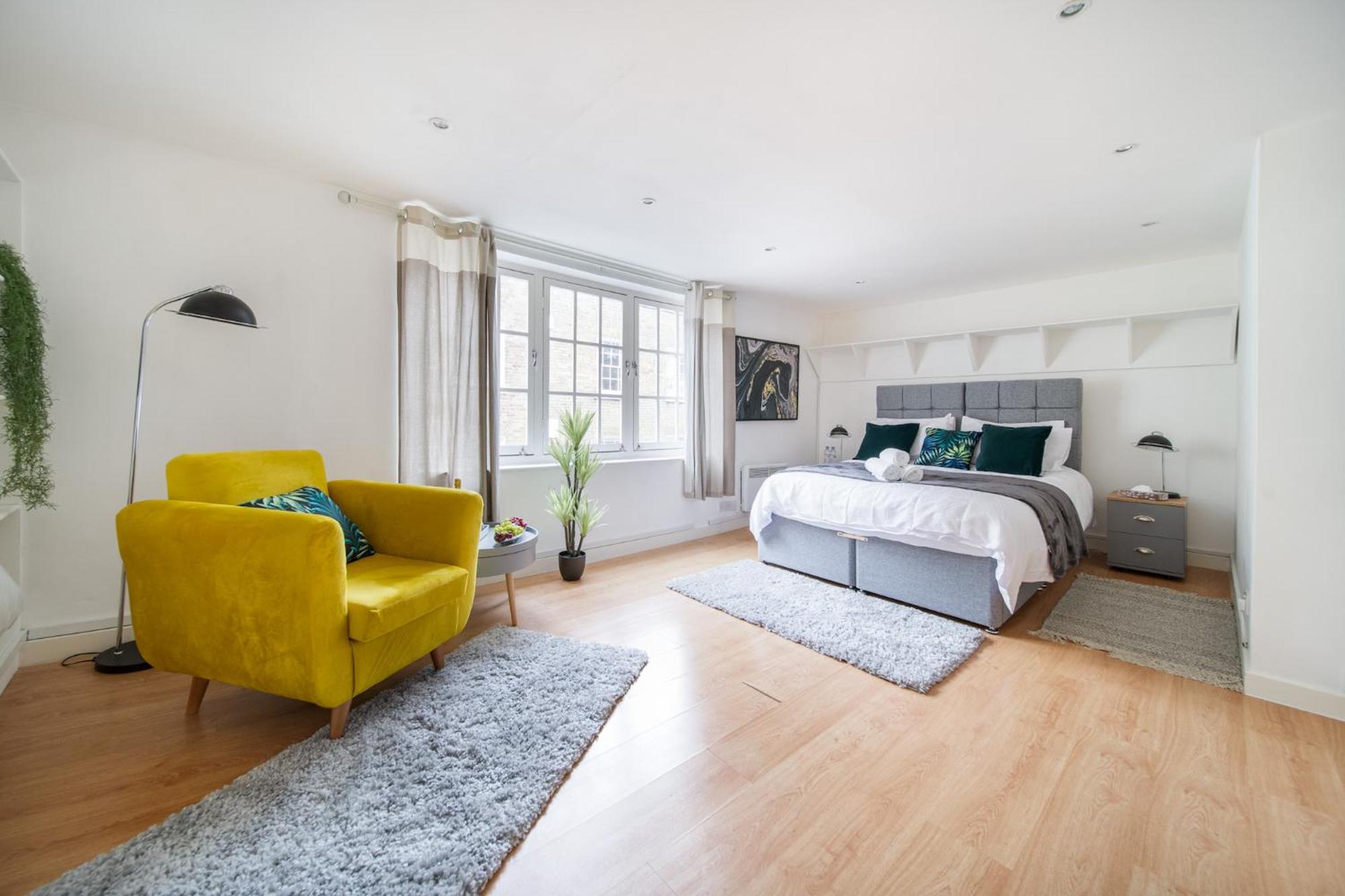 Livestay-Fabulous One Bed Apartments On Covent Garden Londra Dış mekan fotoğraf