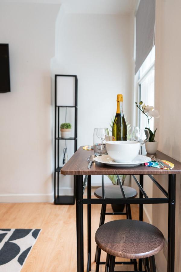 Livestay-Fabulous One Bed Apartments On Covent Garden Londra Dış mekan fotoğraf