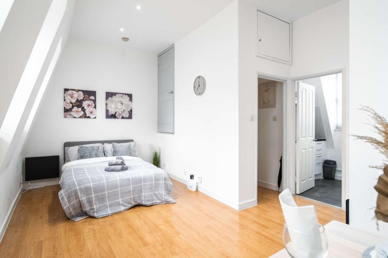 Livestay-Fabulous One Bed Apartments On Covent Garden Londra Dış mekan fotoğraf