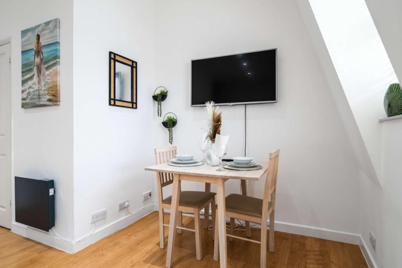 Livestay-Fabulous One Bed Apartments On Covent Garden Londra Dış mekan fotoğraf